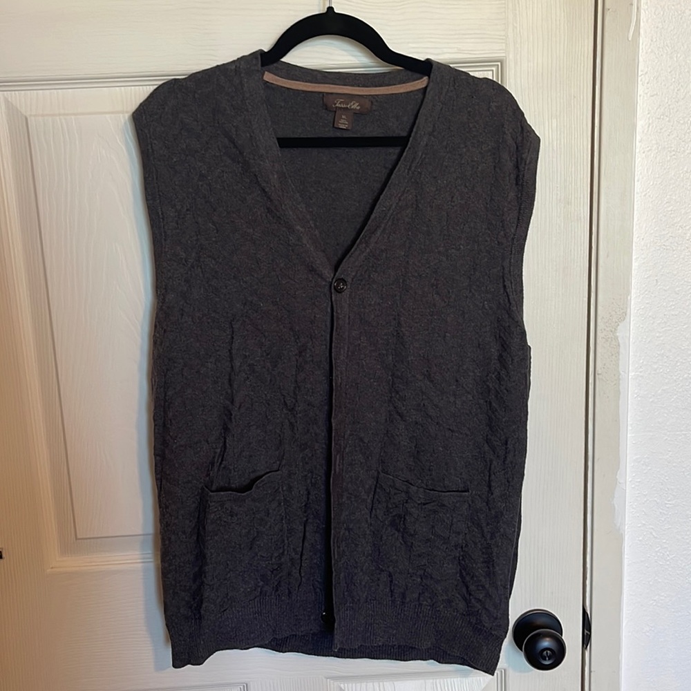 Tasso Elba. Size XL. Sweater vest